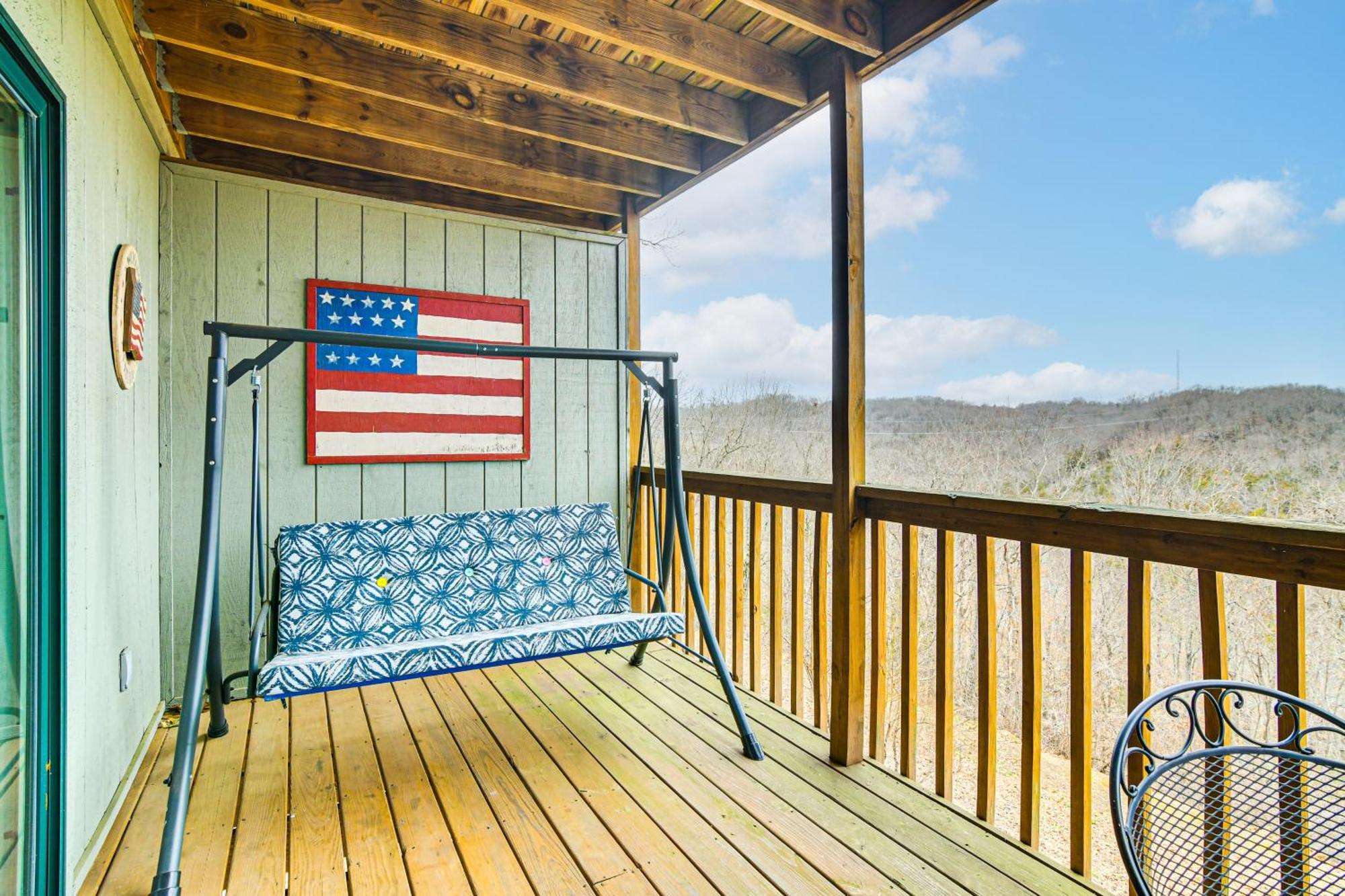 Inviting Branson West Condo With Pool Access Dış mekan fotoğraf